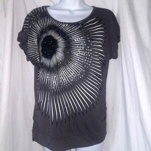 Glammi Graphic Tee‎ Top Sparkle Embellished Short Sleeve Casual Gray Size M